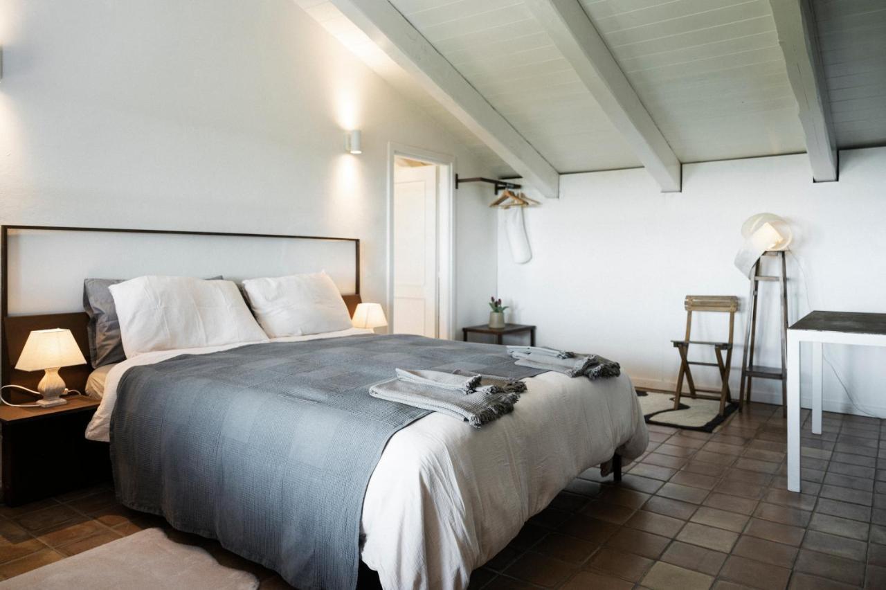 Bed and breakfast Casa Kiko Pecetto Extérieur photo