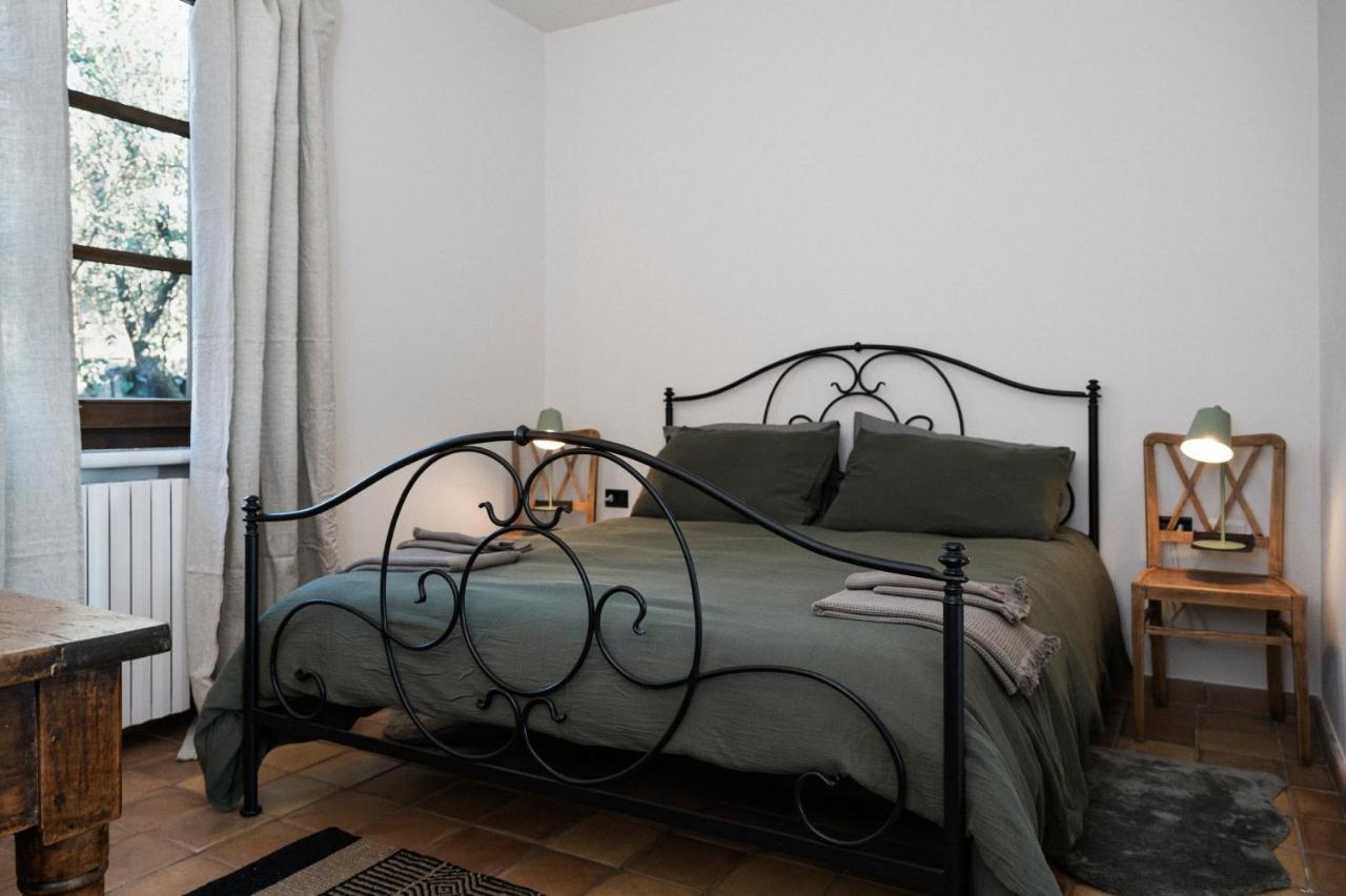Bed and breakfast Casa Kiko Pecetto Extérieur photo