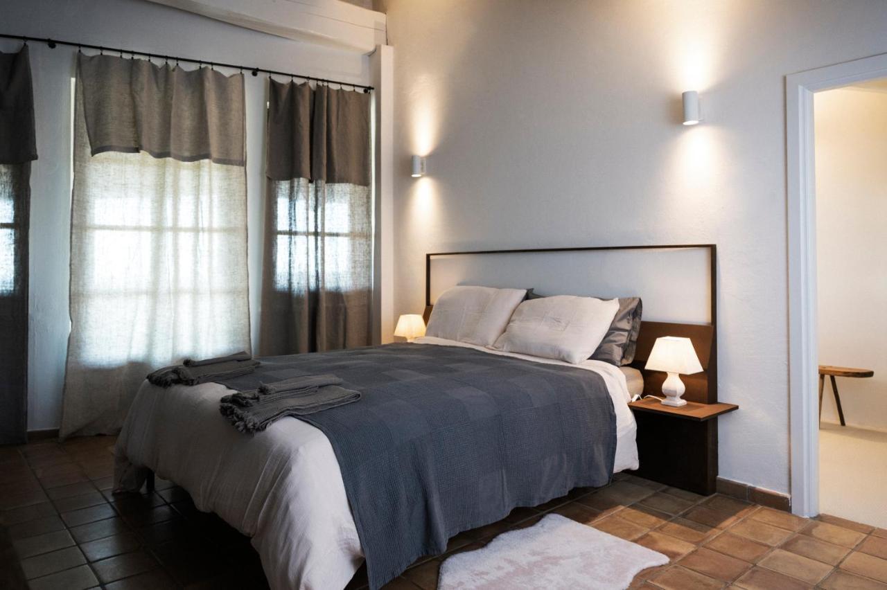 Bed and breakfast Casa Kiko Pecetto Extérieur photo